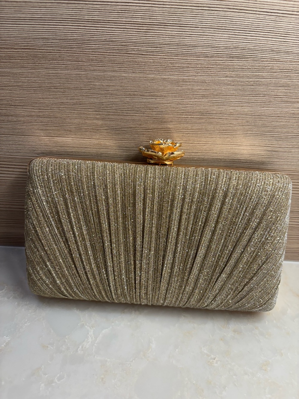 NWT House of Harlow 1960 Gold Sparkle Evening Clutch with Floral Knot Closure
